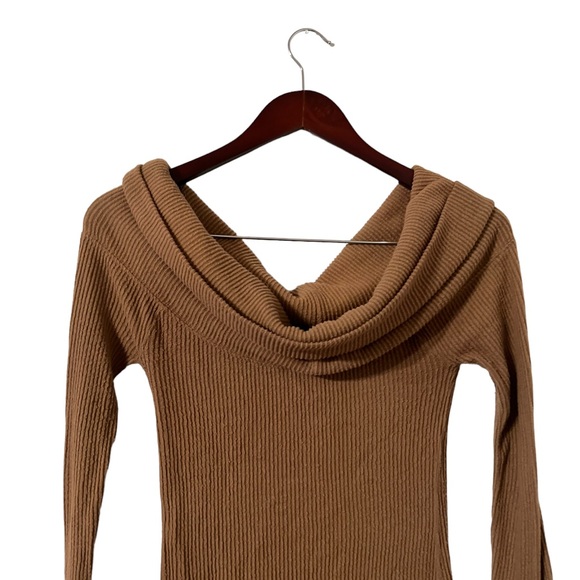 FREE PEOPLE We the Free Brown Ribbed Off Shoulder Sweater Top - Picture 2 of 5